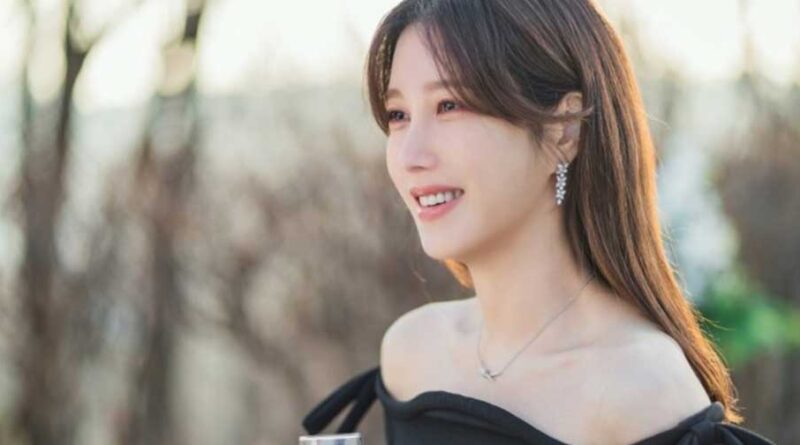 El director del Instituto Nacional de Historia de Corea aclara que Lee Ji Ah no debería cargar con la culpa por su abuelo 1 El director del Instituto Nacional de Historia de Corea aclara que Lee Ji Ah no debería cargar con la culpa por su abuelo