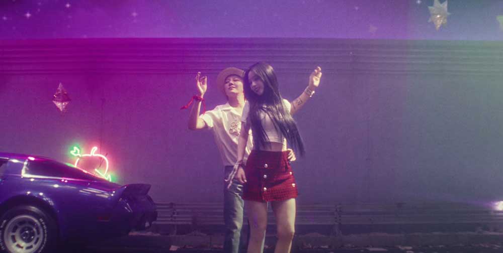 G-Dragon y Karina de Aespa roban el show con su coreografía en "TOO BAD" 3 G-Dragon y Karina de aespa roban el show con su coreografía en TOO BAD
