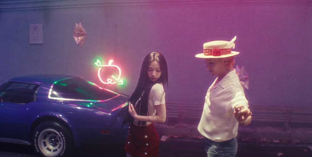 G-Dragon y Karina de Aespa roban el show con su coreografía en "TOO BAD" 2 G-Dragon y Karina de aespa roban el show con su coreografía en TOO BAD
