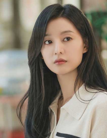 Actriz china causa furor por su asombroso parecido con Kim Ji Won 2 Kim Ji Won