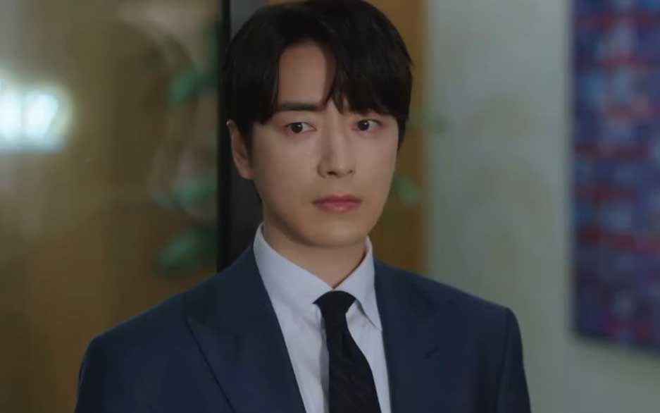 Actores coreanos maduros y guapos que triunfaron en sus carreras después de los 35 años 4 Lee Joon Hyuk actor coreano guapo