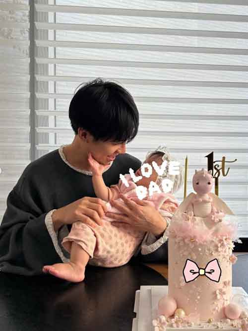 Lee Seung Gi y Lee Da In presentan a su bebé por primera vez: ¡Las fotos más tiernas! 3 Lee Seung Gi y Lee Da In presentan a su bebé por primera vez Las fotos más tiernas
