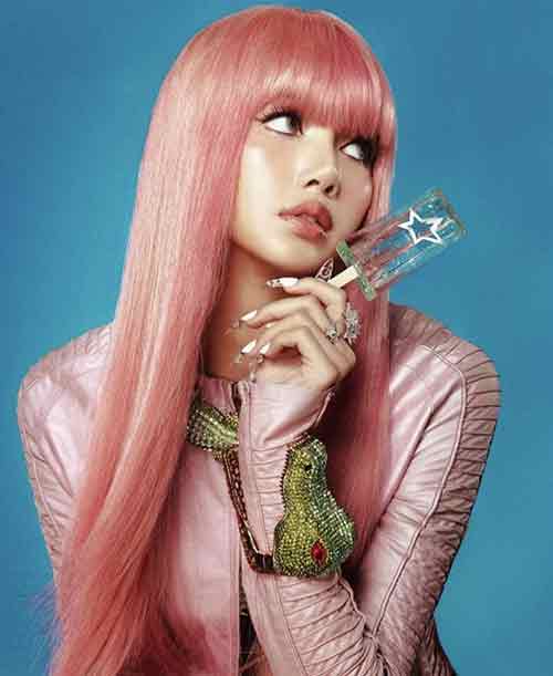 Polémica por 'FUTW': Fans respaldan a Lisa de BLACKPINK ante las críticas 2 Lisa de BLACKPINK revela fotos cautivadoras para el álbum 'ALTER EGO'
