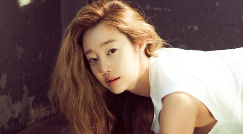 Choi Yeo Jin y su prometido aparecerán juntos en 'Same Bed, Different Dreams 2' antes de su boda 1 Choi Yeo Jin y su prometido aparecerán juntos en 'Same Bed, Different Dreams 2' antes de su boda