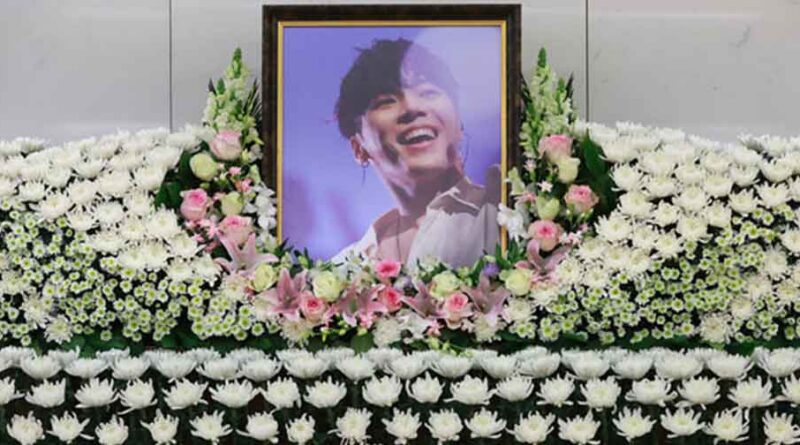 Emotivas imágenes del funeral de Wheesung 1 Emotivas imágenes del funeral de Wheesung