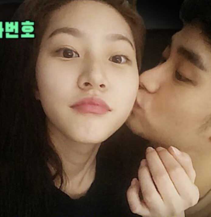 Filtran una foto de Kim Soo Hyun y Kim Sae Ron besándose en medio del escándalo 3 Filtran una foto de Kim Soo Hyun y Kim Sae Ron besándose en medio del escándalo