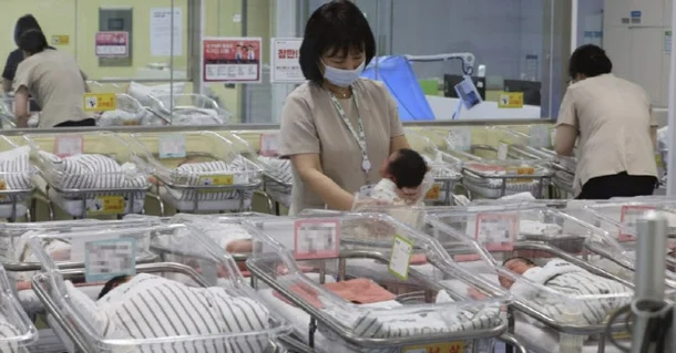 La tasa de natalidad en Corea del Sur sube un 11,6% en enero de 2025, el mayor aumento en más de 40 años