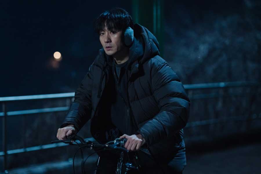 Primeras imagenes del nuevo k-drama 'KARMA' con Shin Min Ah y Park Hae Soo que ya tiene fecha de estreno 2 Primeras imagenes del nuevo k-drama 'KARMA' con Shin Min Ah y Park Hae Soo que ya tiene fecha de estreno