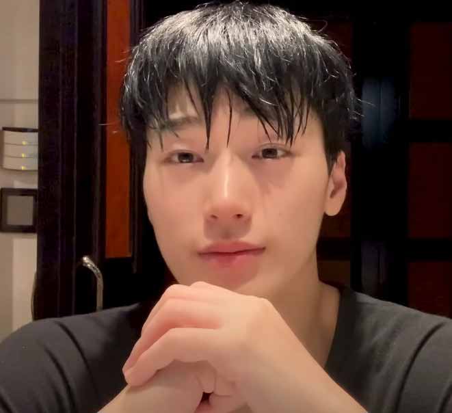 San de ATEEZ sorprendió a ATINY: ¿se ve mejor sin maquillaje que con él? 6 San de ATEEZ sorprendió a ATINY: ¿se ve mejor sin maquillaje que con él?